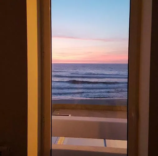 The Shore @ Baiabeach - Waterfront 度假居 *