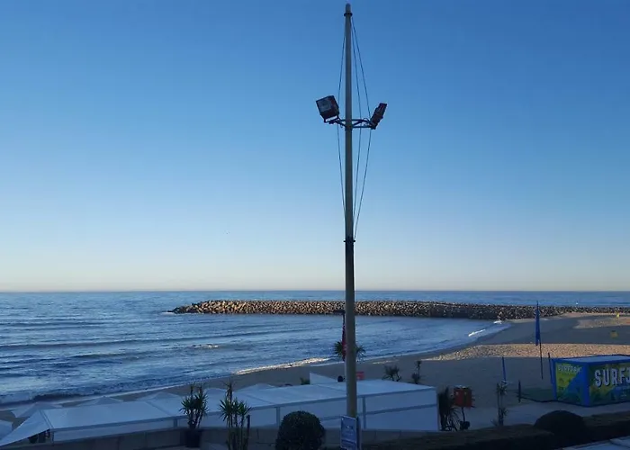 The Shore @ Baiabeach - Waterfront 埃斯平霍